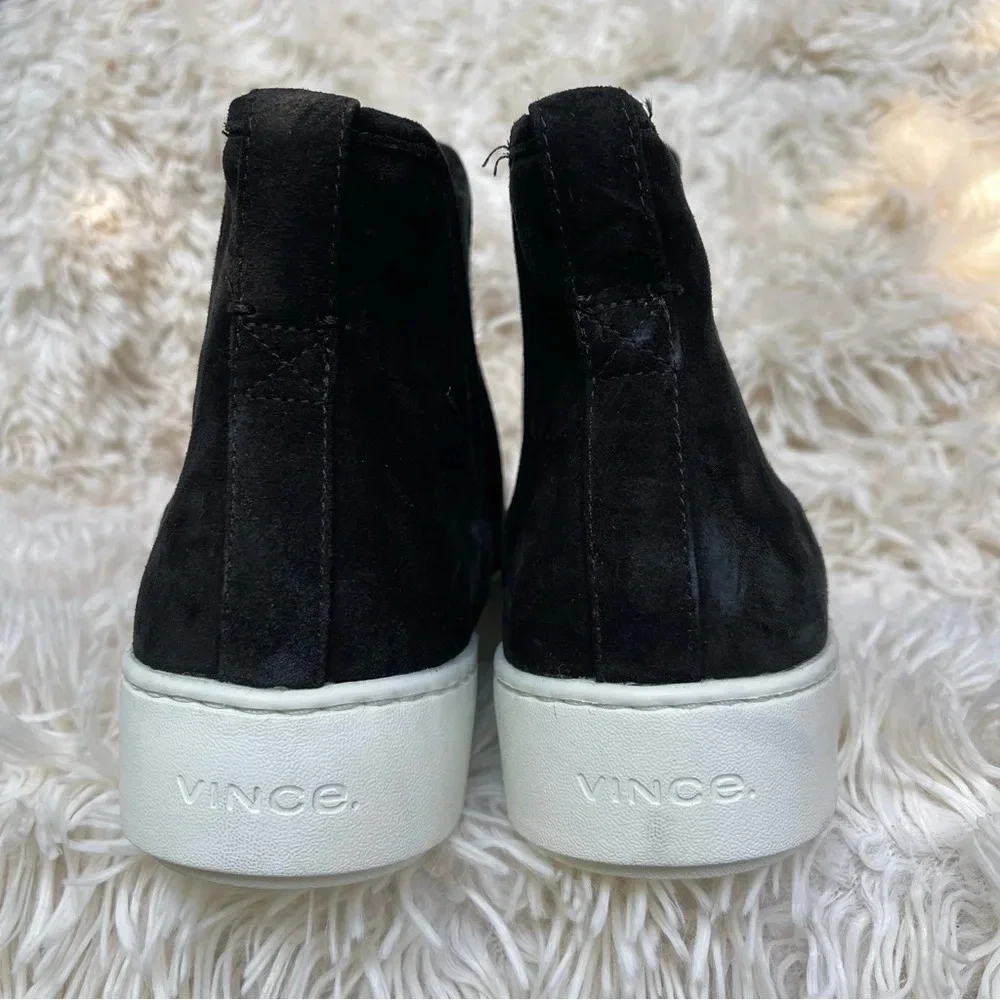 Vince suede Chelsea water resistant shearling lined slip on platform black SX 8